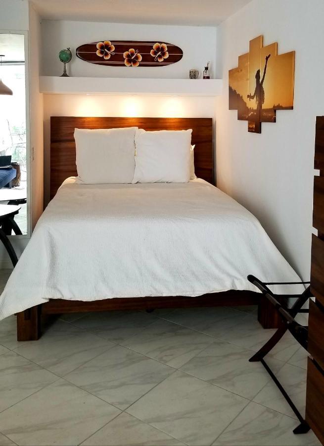 Downtown Hawaiian Theme Condo With Hot Tub, Pool & Beach - Kona Islander Inn Kailua-Kona Exterior foto